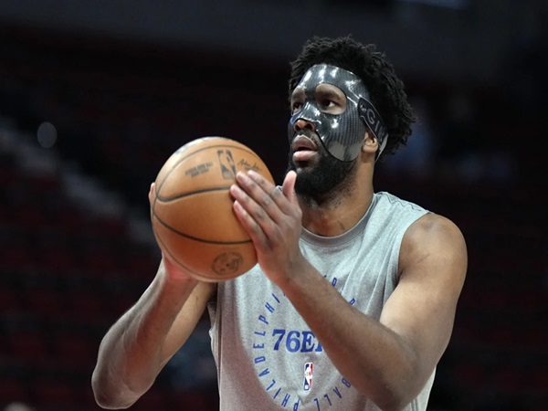 Philadelphia 76ers Tidak Berniat Menukar Joel Embiid