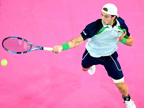 Arthur Cazaux Pulangkan Stan Wawrinka Dari Montpellier