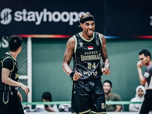 Mike Qualls sadar harus tampil lebih gahar lagi.