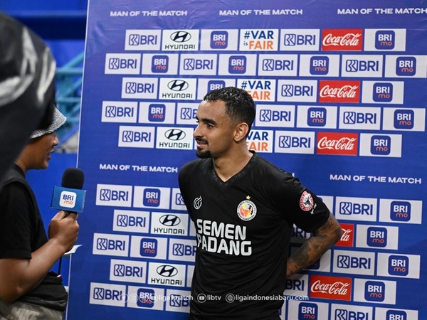Penyerang Semen Padang FC, Bruno Gomes