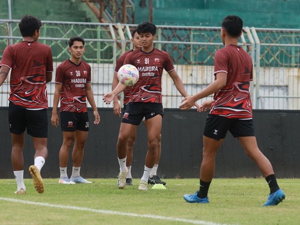 Persiapan Madura United untuk laga kontra Persis Solo