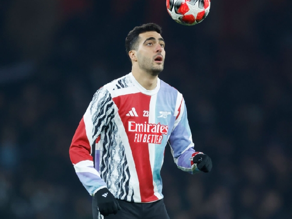 Gelandang Arsenal, Mikel Merino