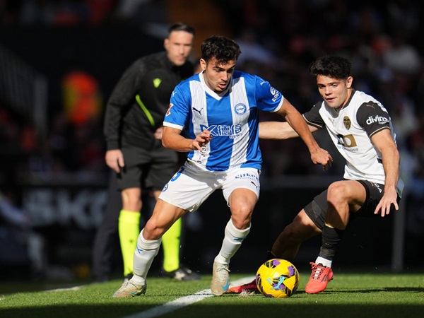 Manu Sanchez Berikan Pujiannya untuk Lamine Yamal