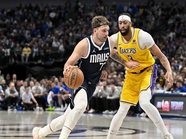 Lakers Dikabarkan Tukarkan Anthony Davis dengan Luka Doncic
