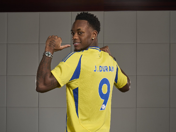 Jhon Duran mendapatkan kenaikan gaji signifikan di Al-Nassr
