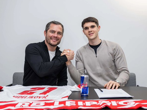 Kosta Nedeljkovic Resmi Dipinjamkan Aston Villa ke RB Leipzig