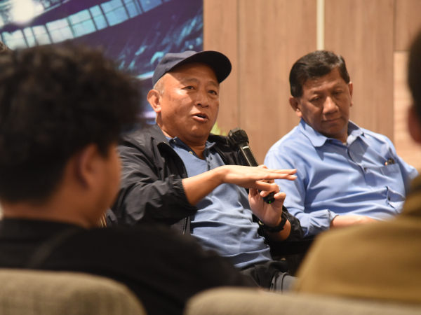 Direktur Utama Persib, Glenn Sugita
