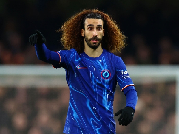 Bek kiri Chelsea, Marc Cucurella