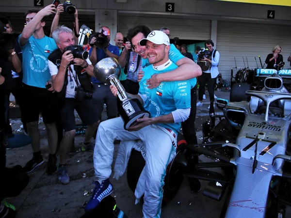 Valtteri Bottas Sempat Bicara dengan Tim Lain Sebelum Dipecat