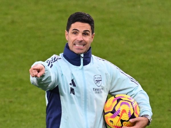 Manajer Arsenal, Mikel Arteta