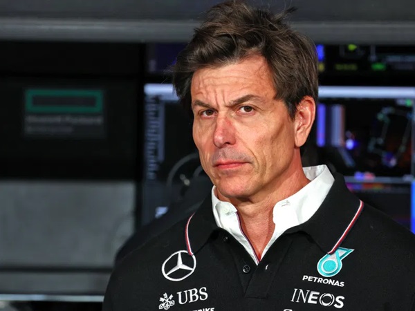 Toto Wolff Akan Kesulitan Menyesuaikan Arah Pengembangan Mobil