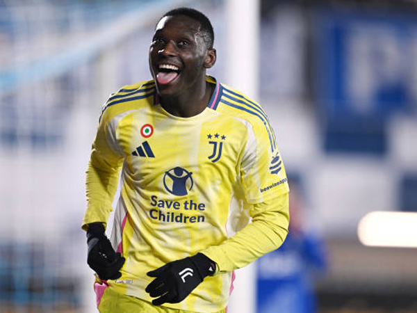 Juventus Siap Permanenkan Randal Kolo Muani dari PSG