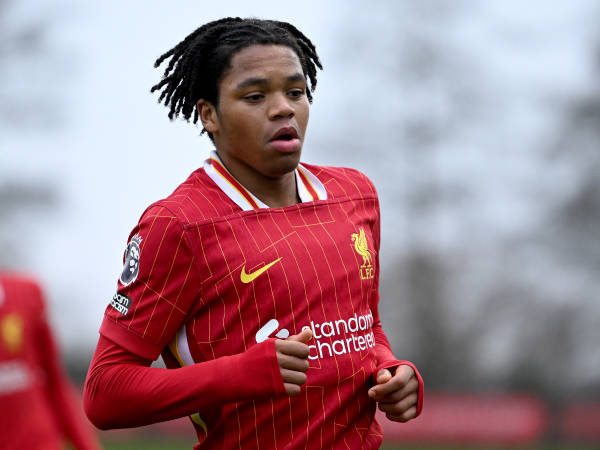 Rio Ngumoha Masuk Skuat Liverpool untuk Laga Piala FA Melawan Plymouth
