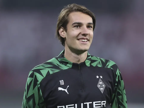 Florian Neuhaus