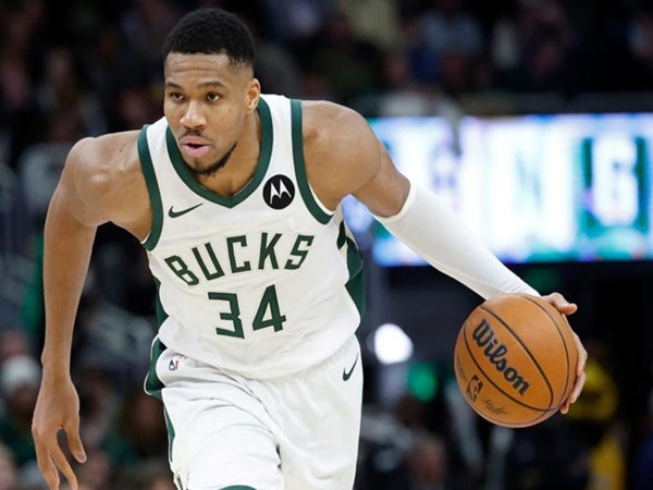 Giannis Antetokounmpo Dipastikan Tidak Akan Bermain di NBA All-Star