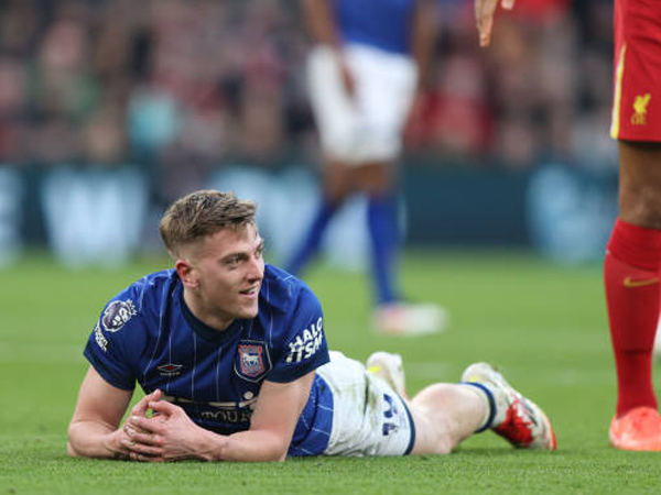 Manchester United dan Chelsea Bersaing Gaet Liam Delap dari Ipswich Town