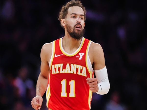 Trae Young Ditunjuk Jadi Pengganti Giannis Antetokounmpo di NBA All-Star
