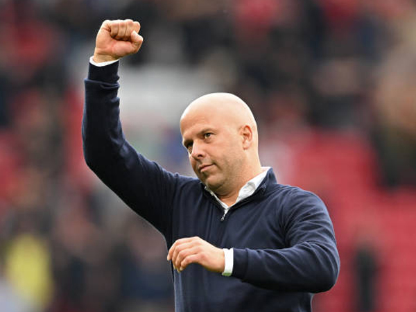 Begini Cara Arne Slot Merayakan Kemenangan Liverpool