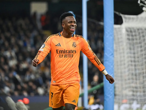 Vinicius Jr Berkomitmen untuk Masa Depan di Real Madrid