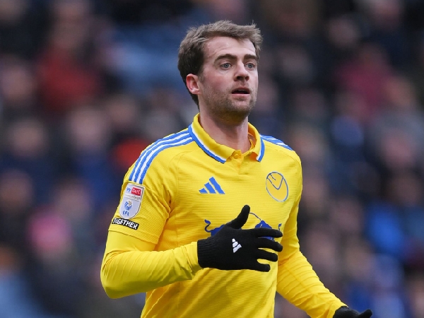 Patrick Bamford dianggap bisa membantu mengatasi masalah di lini depan Arsenal