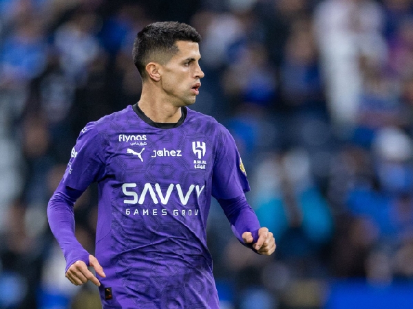 Aston Villa tertarik membawa Joao Cancelo kembali ke Premier League