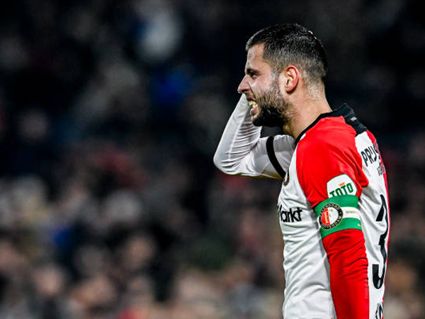 Juventus Kirim Pemandu Bakat Pantau David Hancko di Liga Champions