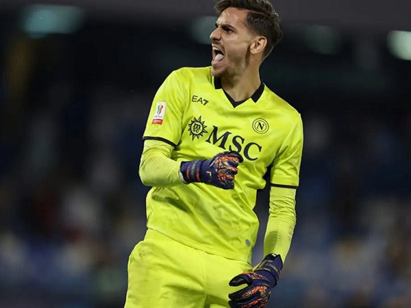 Alex Meret