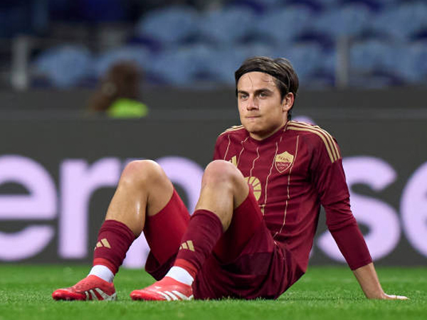 Paulo Dybala Cedera Lutut, AS Roma Waswas Jelang Leg Kedua vs Porto