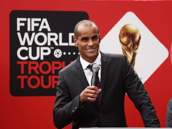 Rivaldo Nilai Barcelona Berpeluang Raih Treble