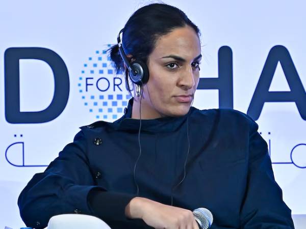 Imane Khelif mengatakan bahwa timnya sedang mengkaji situasi ini dan akan mengambil tindakan hukum untuk melindungi hak-haknya. (Foto: Fight TV)