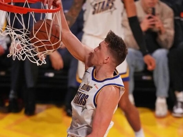 Dalton Knecht Tak Sabar Bermain Lawan James di NBA All-Star