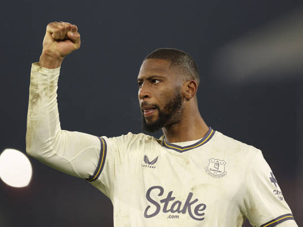 Everton Menang, David Moyes Apresiasi Kerja Keras Tim dan Kebangkitan Beto