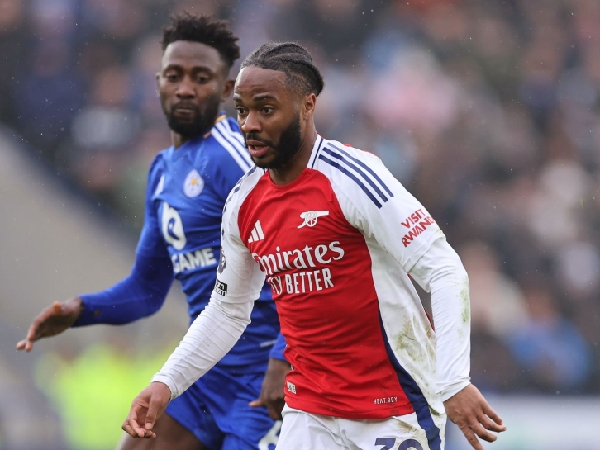 Penampilan buruk Raheem Sterling dibela oleh Mikel Arteta