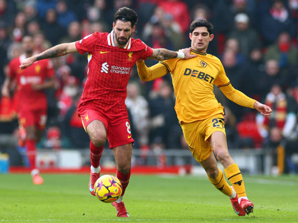 Liverpool Bertahan dari Tekanan Wolves, Media Soroti Kelemahan
