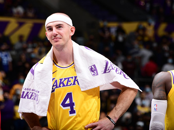 Alex Caruso bisa jadi pemain besar karena bantuan Los Angeles Lakers.