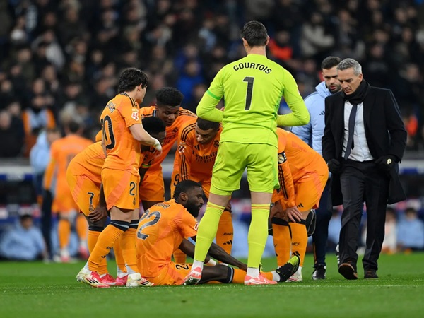 Antonio Rudiger Diharapkan Bisa Bermain Lawan City