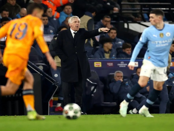 Carlo Ancelotti Klaim Real Madrid Korban Keputusan Kontroversial Wasit