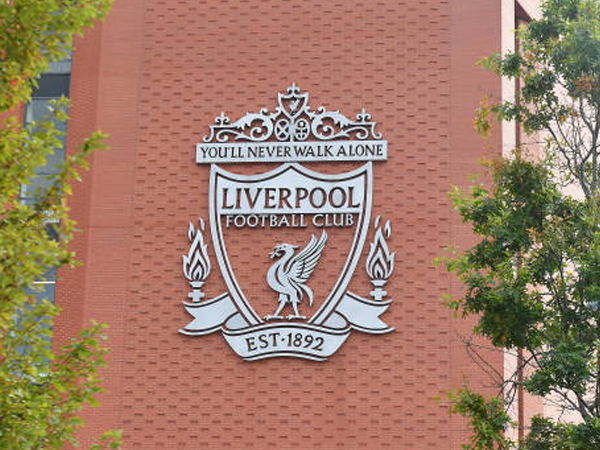 Liverpool Bekukan Harga Tiket Musim 2025-26, Klub Dengarkan Suara Suporter