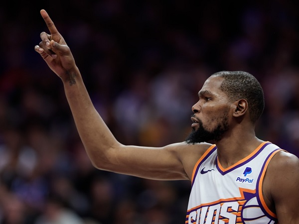 Kevin Durant sempat kewalahan lawan Spurs di tahun 2012.