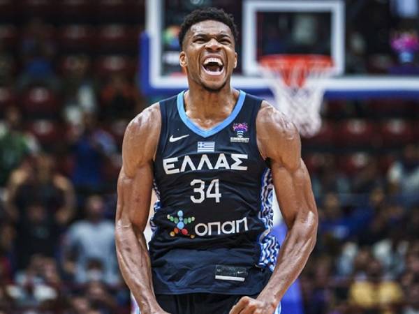 Kehadiran Giannis Antetokounmpo di kompetisi internasional selalu menjadi dorongan besar bagi Yunani. (Foto: AFP)