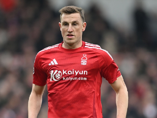 Chris Wood saat ini membela Nottingham Forest