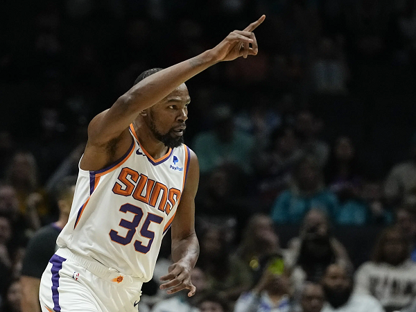 Kevin Durant bantah tuduhan tak beralasan dari Steve Kerr.