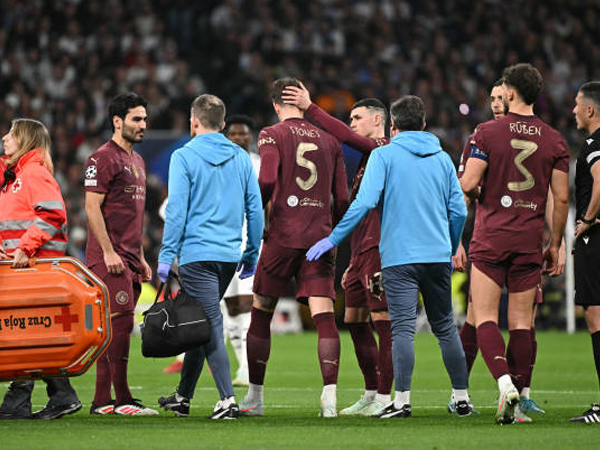 Cedera John Stones Jadi Masalah Bagi Man City Jelang Laga vs Liverpool