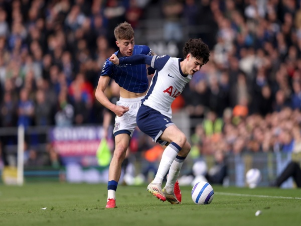 Postecoglou tentang Gray