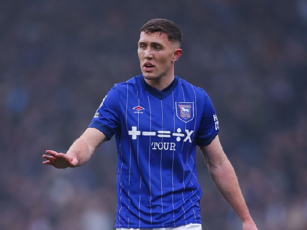 Bek Ipswich Town, Dara O'Shea