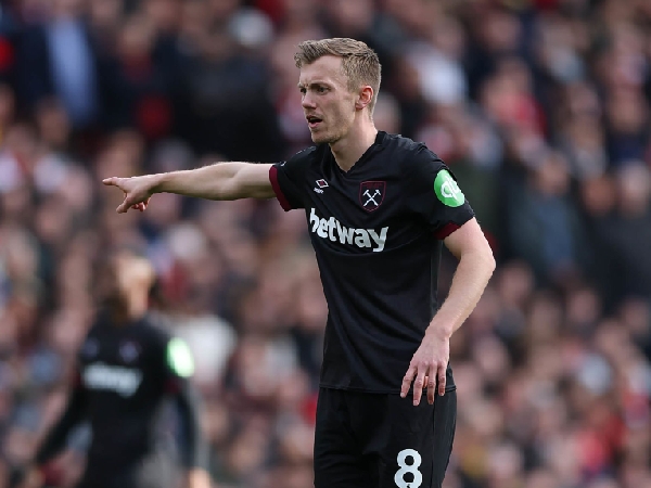 Gelandang West Ham, James Ward-Prowse