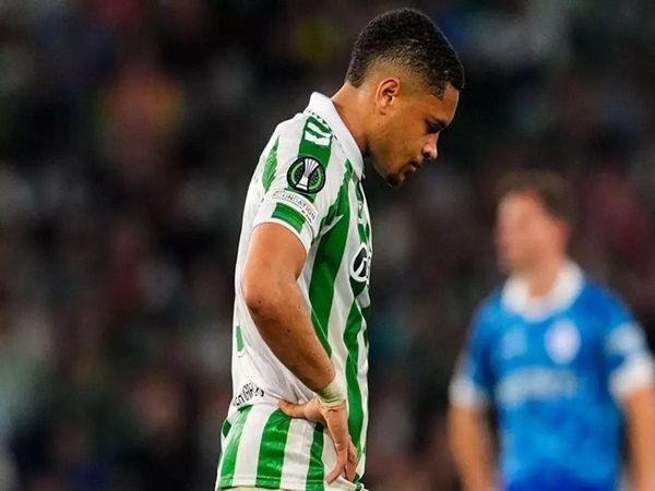 Barcelona Dapat Lampu Hijau dari FIFA untuk Jual Vitor Roque