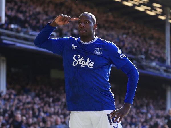Gelandang Everton, Abdoulaye Doucoure