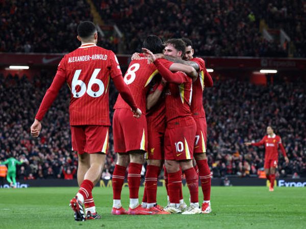 Arne Slot Sebut Kekuatan Mental Liverpool Jadi Kunci di Momen Kritis