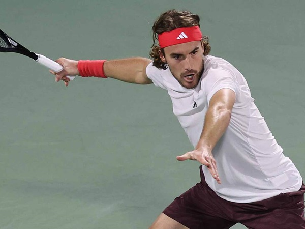 Stefanos Tsitsipas Amankan Kemenangan Ke-350 Dalam Karier Di Dubai